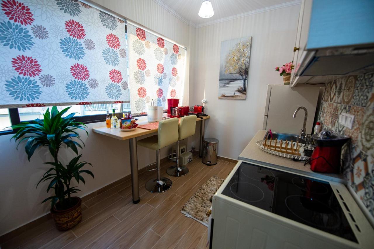 Efie'S Studio 卡拉马塔 外观 照片